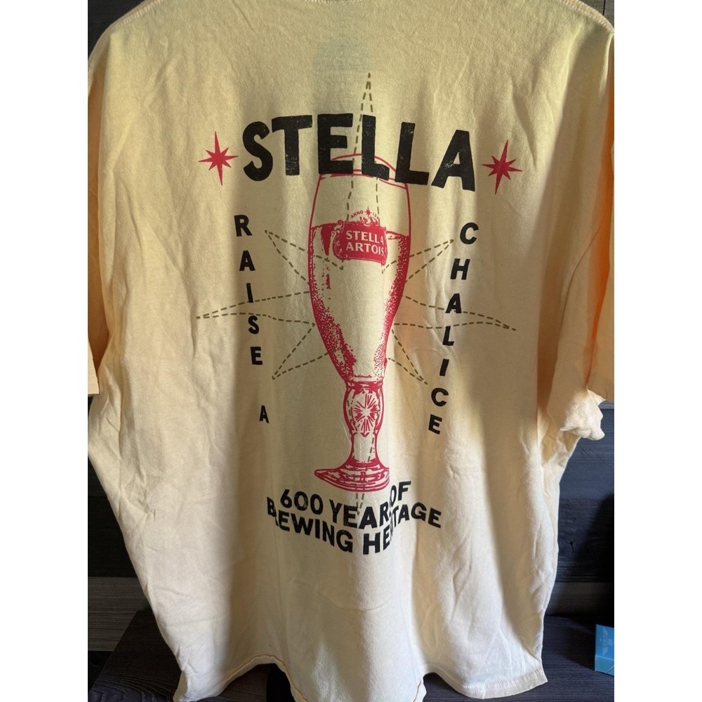 Vintage Stella Beer 600 Years T Shirt Yellow X-Large Cotton Urban Outfitters - Picture 4 of 5